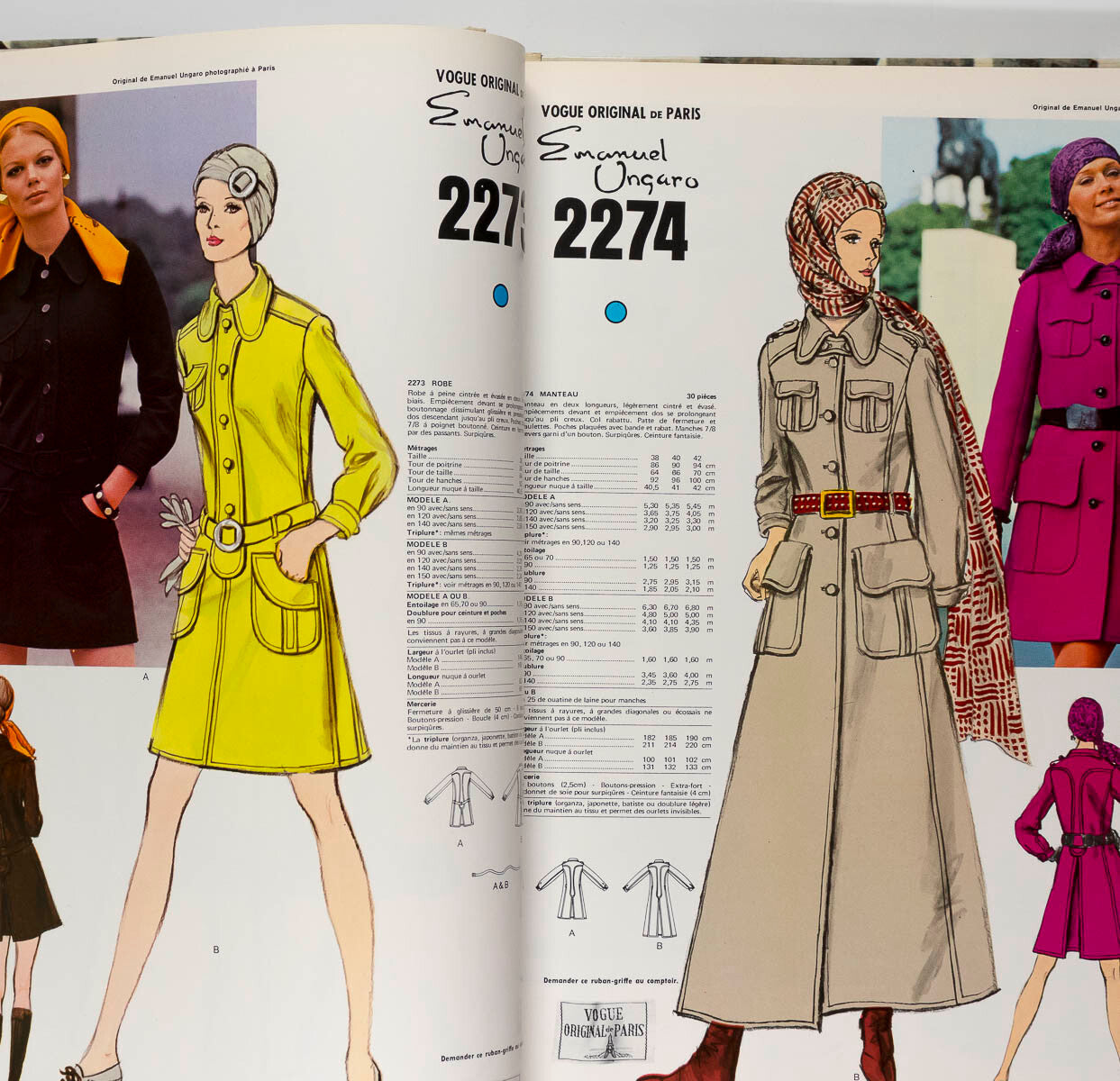 French VOGUE PATTERN RETAIL BOOK Valentino EMANUEL UNGARO Lanvin YSL Winter 1970