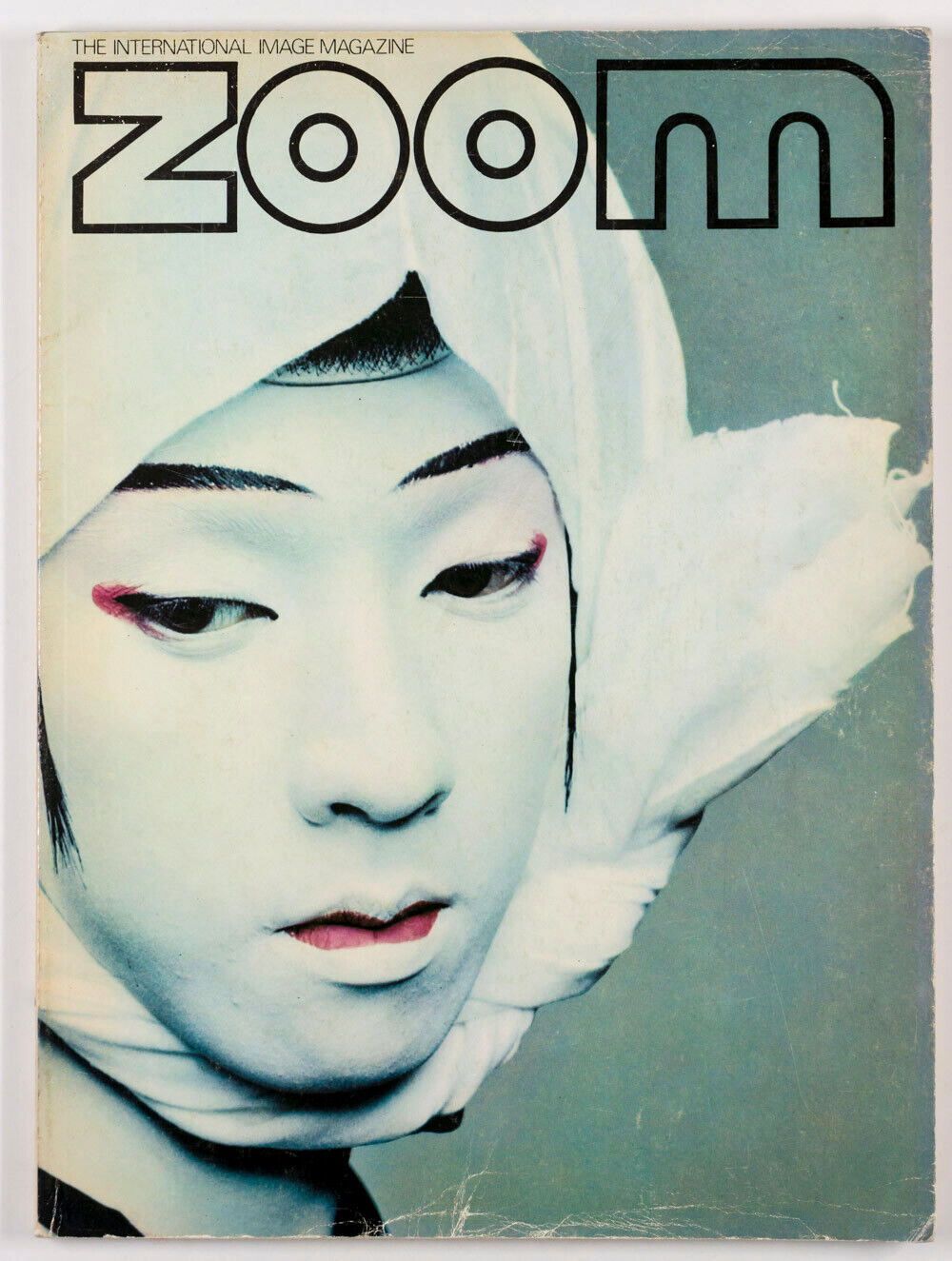 SHINOYAMA Steichen JOY DIVISION Bernard Pierre Wolff CHIN SAN LONG Zoom magazine