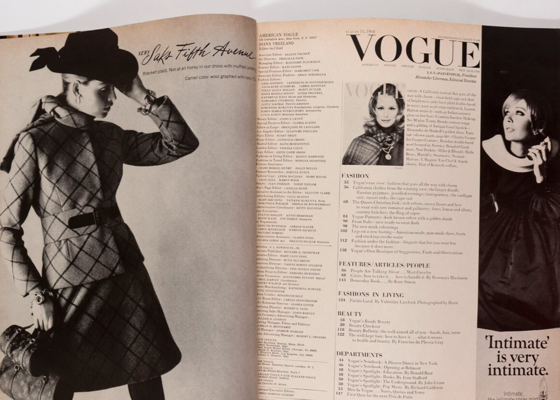 Lauren Hutton TINA AUMONT Norman Parkinson VOGUE August 1968 Veruschka HORST vtg
