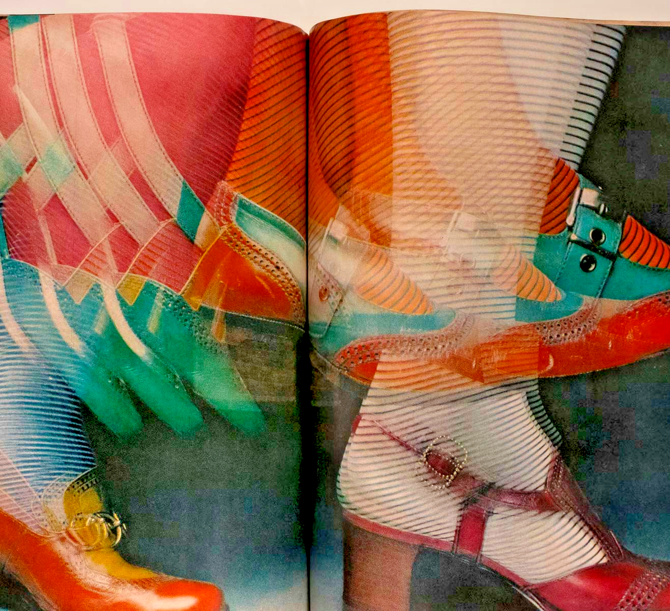 DAN GRAHAM Figurative COLLECTIONS Saul Leiter HIRO Harper's Bazaar US March 1968