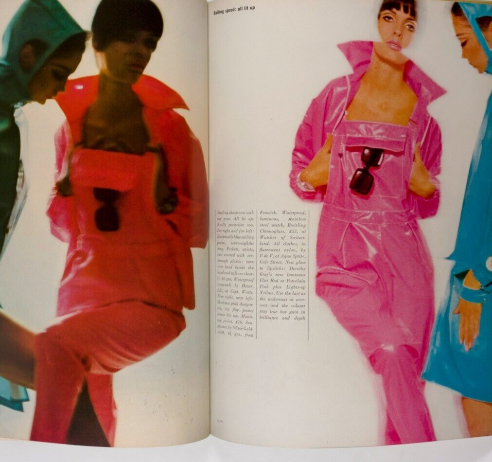 Sue Murray PATTIE BOYD Elizabeth Taylor HELMUT NEWTON Lingerie BALENCIAGA Vogue