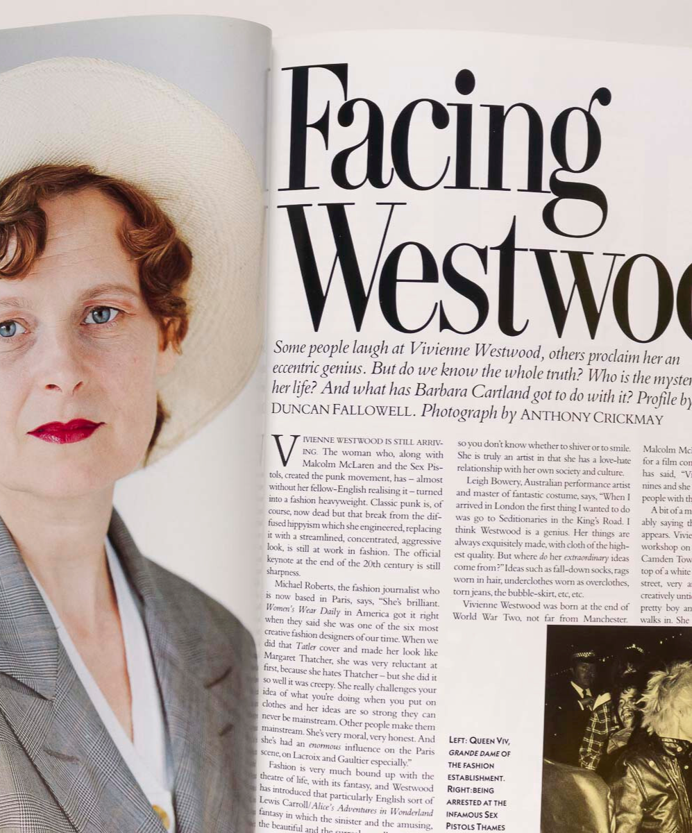 GINA BELLMAN Debra Winger JOANNE WHALLEY Mirabella Nov 1990 Vivienne Westwood UK