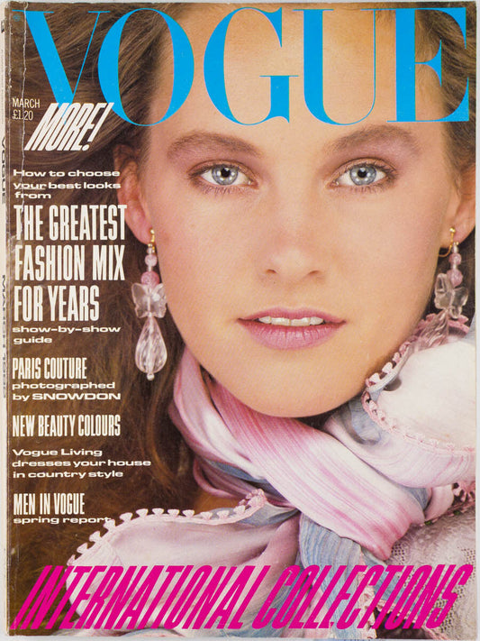 ISABELLE ADJANI Isabella Rossellini GIANNI VERSACE Sebastian Coe  VOGUE magazine