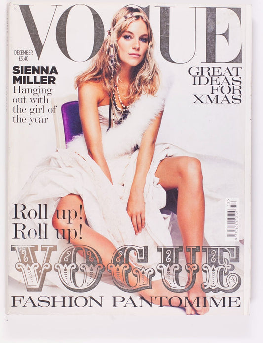 Sienna Miller ALAN RICKMAN Lily Cole VOGUE magazine December 2004 Tim Walker UK