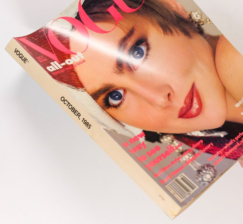 Alexa Singer HELMUT NEWTON Christy Turlington CDG Vogue October 1985 40 birthday