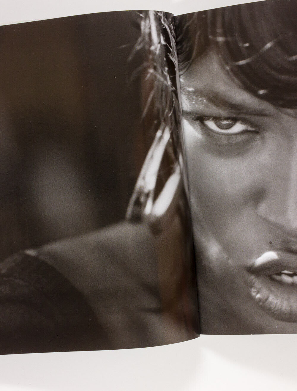 NAOMI CAMPBELL by PETER LINDBERGH Rare ITALIAN VOGUE ITALIA magazine supplement