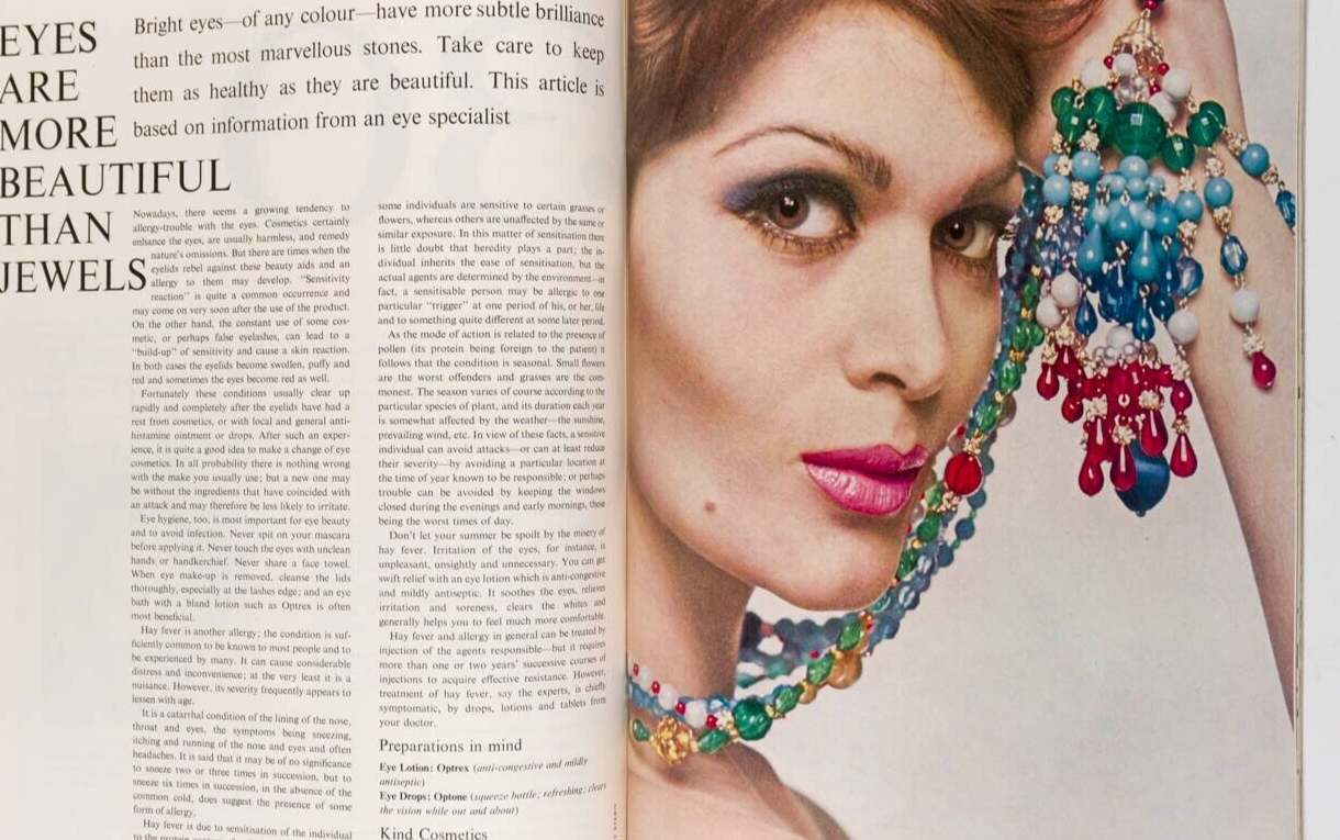Jean Shrimpton TANIA MALLETT Celia SURYA NAMASKAR John Deakin VOGUE BEAUTY BOOK