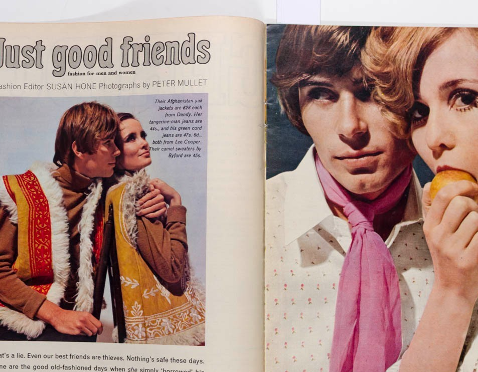MARISOL ESCOBAR Jeff Beck MALCOLM MUGGERIDGE PETTICOAT magazine 10 February 1968