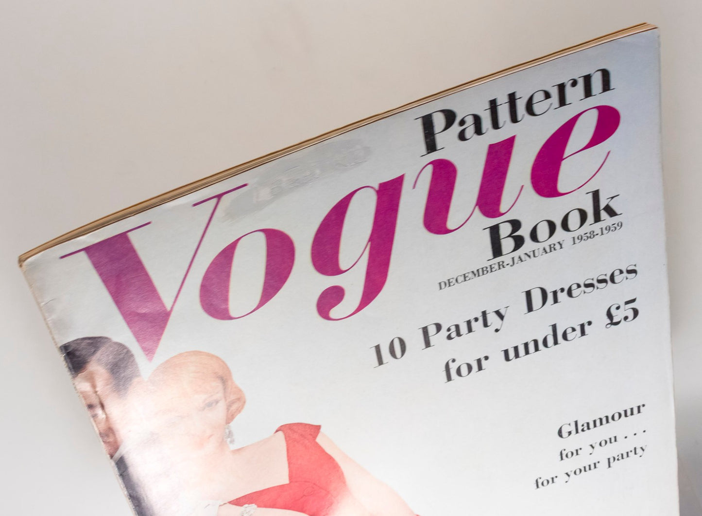 Vogue Magazine Pattern book 1958 XMAS Jean Patou KAZAN Jacqmar NINA RICCI vtg UK