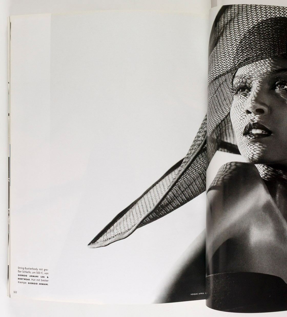 STEPHANIE SEYMOUR Karolina Kurkova TATJANA PATITZ Liya Kebede VOGUE April 2007