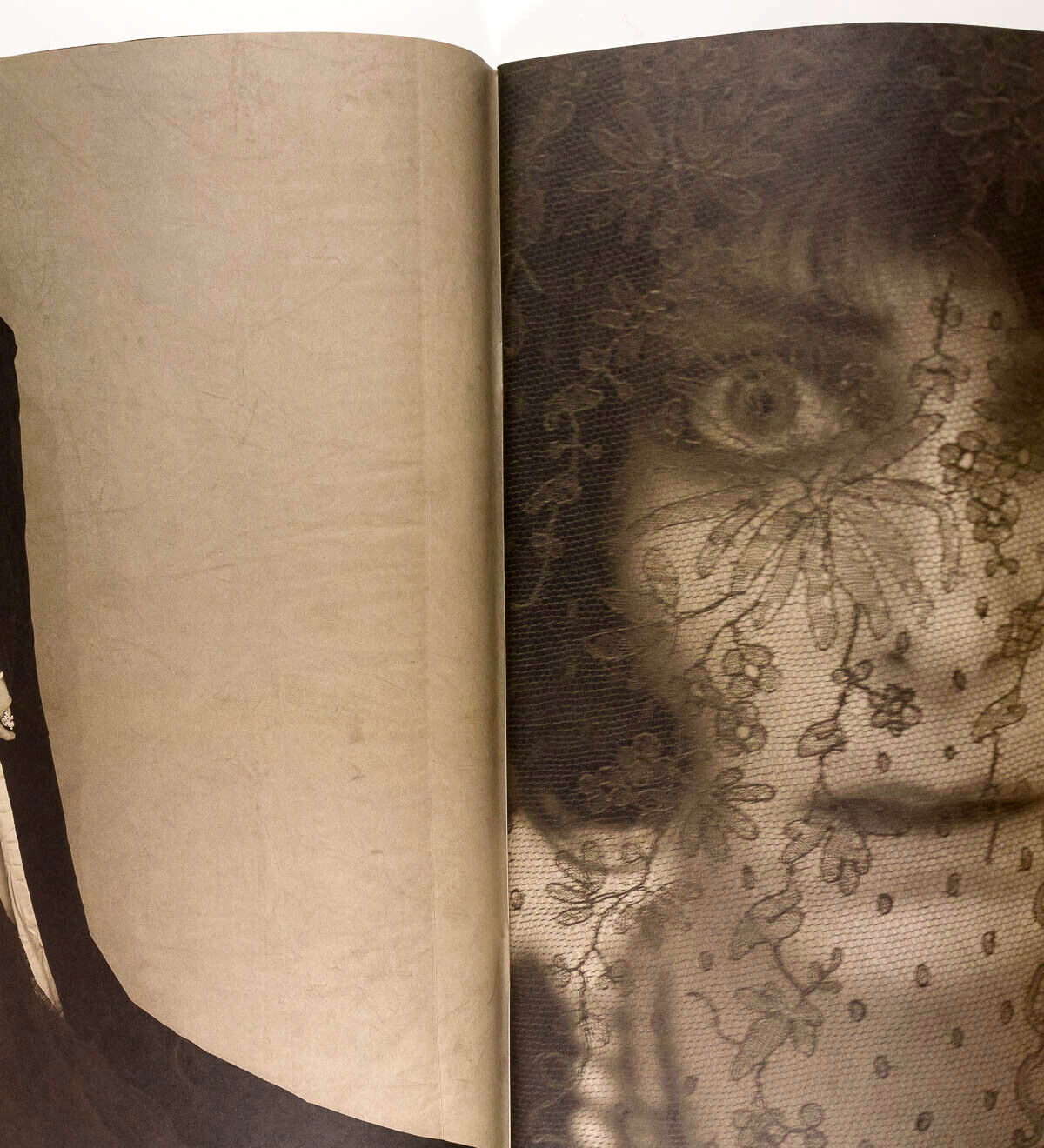TILDA SWINTON Paolo Roversi ALEJANDRO JODOROWSKY David Lynch ACNE PAPER magazine