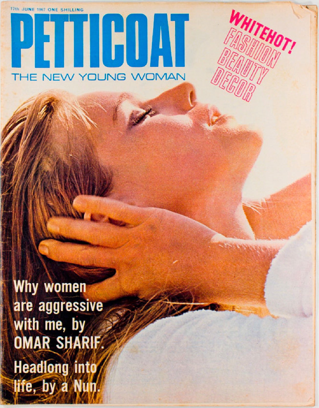 Omar Sharif YOU ONLY LIVE TWICE Quant PETTICOAT magazine 17 June 1967