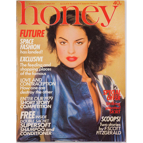 Honey Magazine UK October 1979 - Kate Bush Page 3 Girls